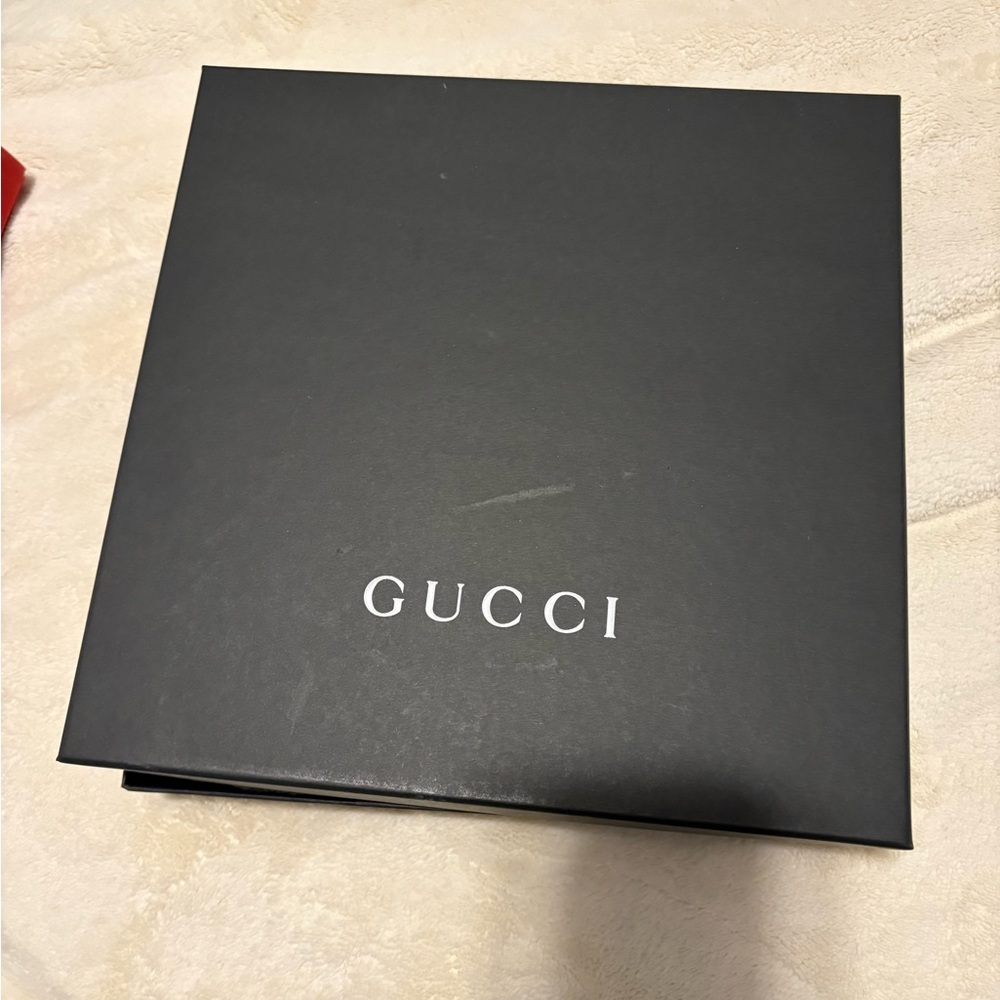 Gucci Mint Green and Gray Logo Scarf - Picture 3 of 3